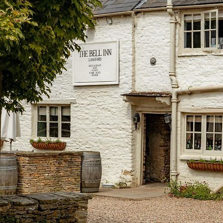 The Bell Inn Lechlade Dış mekan fotoğraf